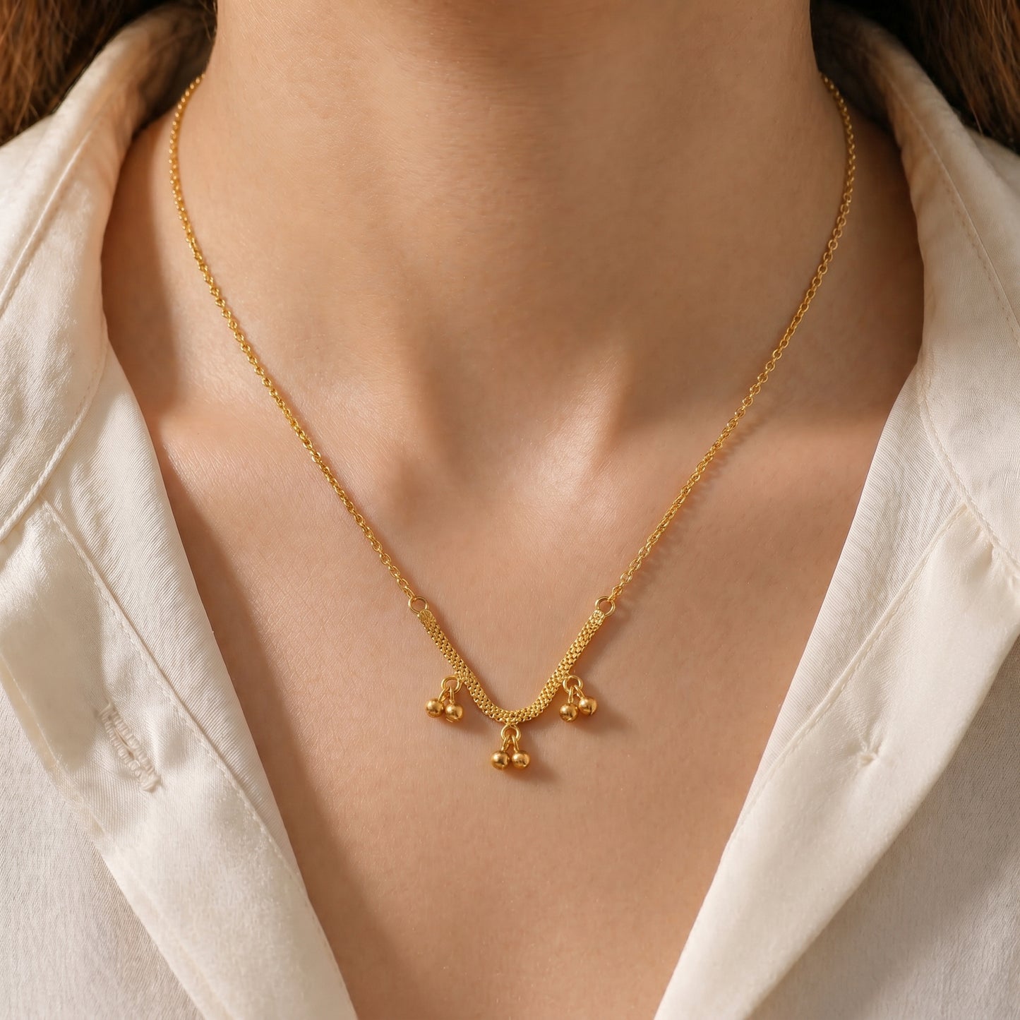 Elara Drop Necklace
