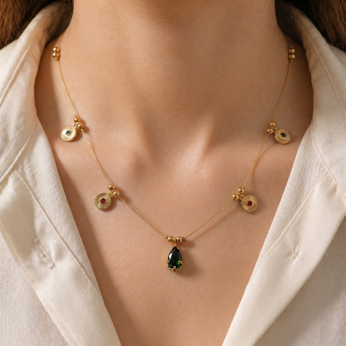Emerald Aura Necklace