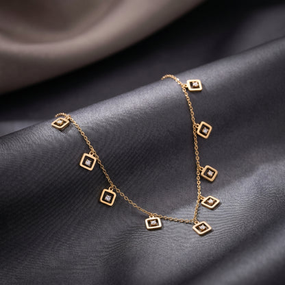 Noir Spark Necklace