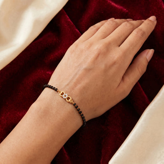 Zenvira Infinity Bloom Mangalsutra Bracelet