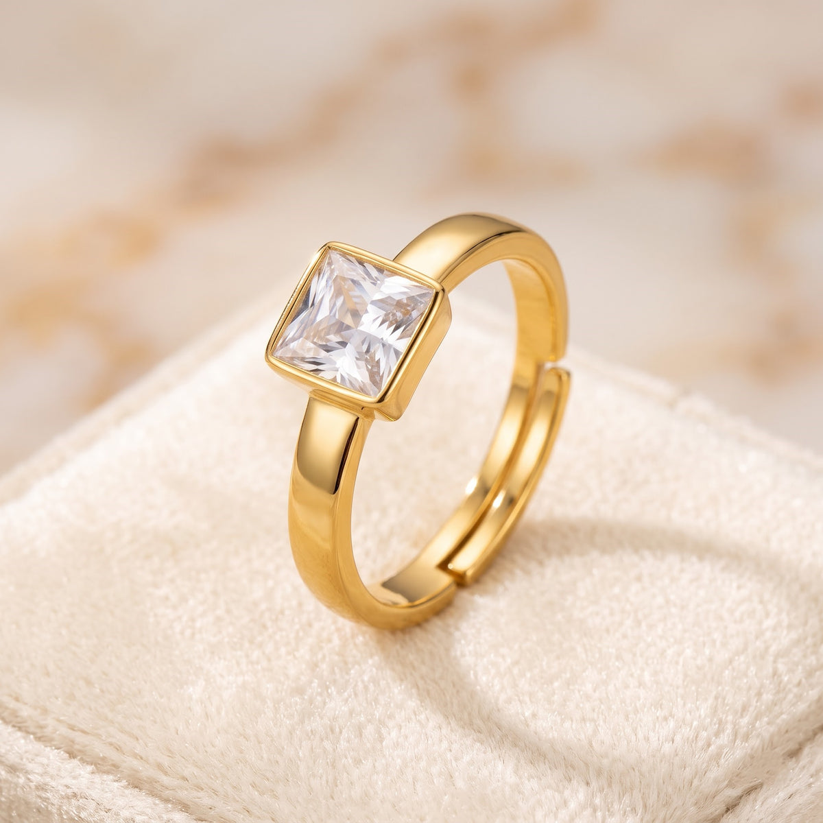Nora Adjustable Ring